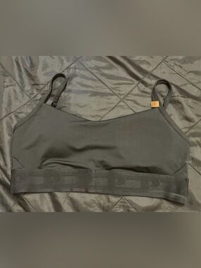 NWT 
Victoria’s Secret pink 
Ultimate scoop sports bra black